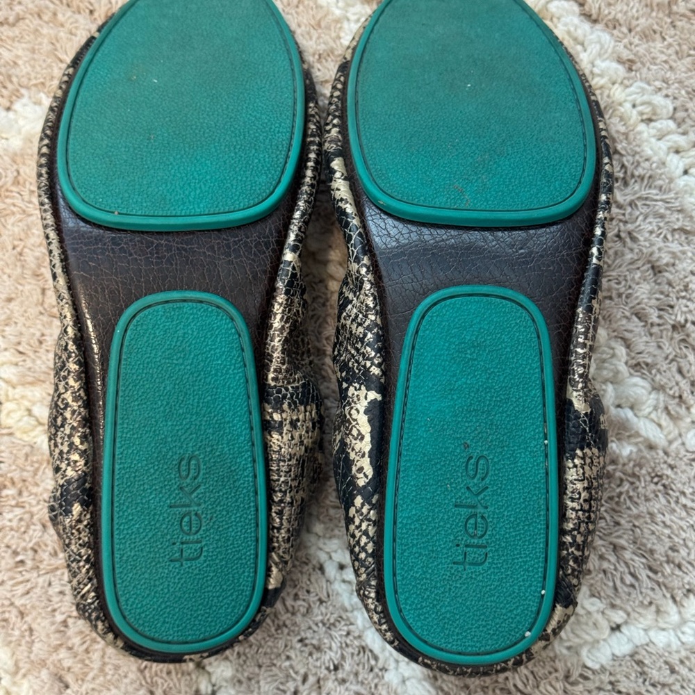 Stylish Tieks Copperhead Snake Ballet Flats women’s size 10 - Picture 10 of 10